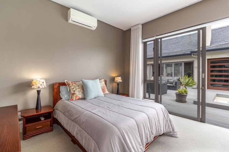 4 Bedroom Property for Sale in Pearl Valley at Val de Vie Western Cape